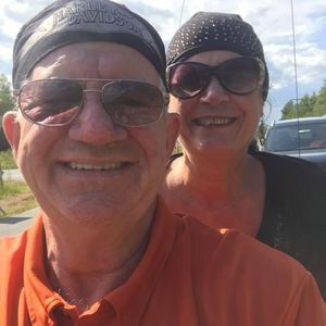 Meet your Posher, Gene's taxi